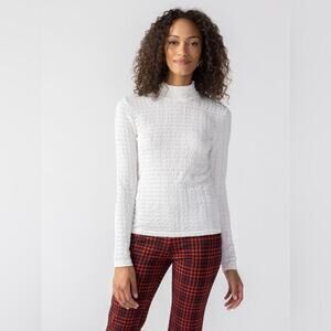 Sanctuary textured mock neck